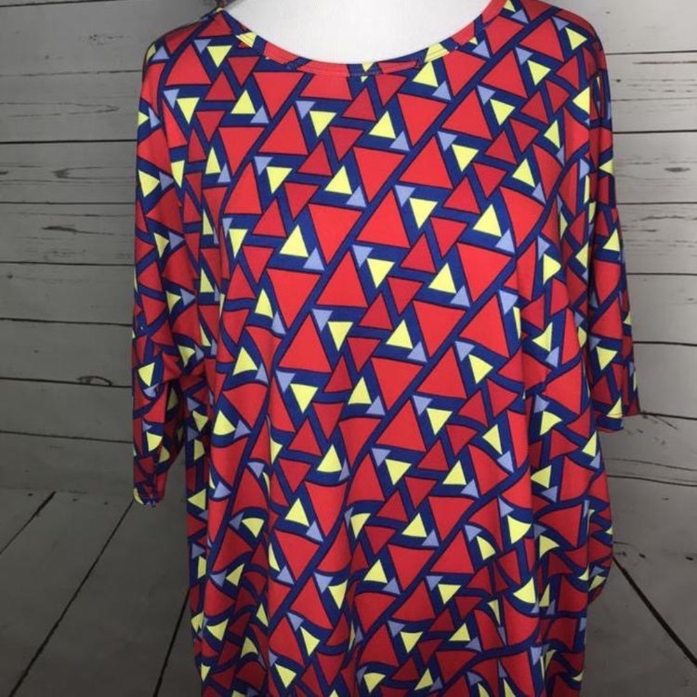 NWT Lularoe Irma Tunic